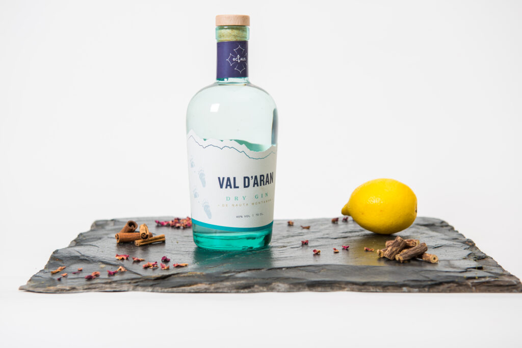 Val d’Aran 6 Claus  Dry Gin de Nauta Montanha 